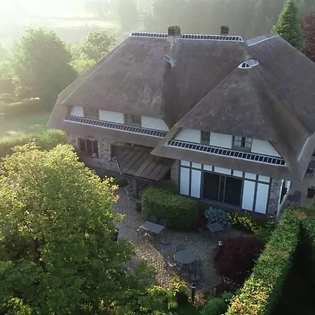 Hotel La Chaumiere Du Lac 3*